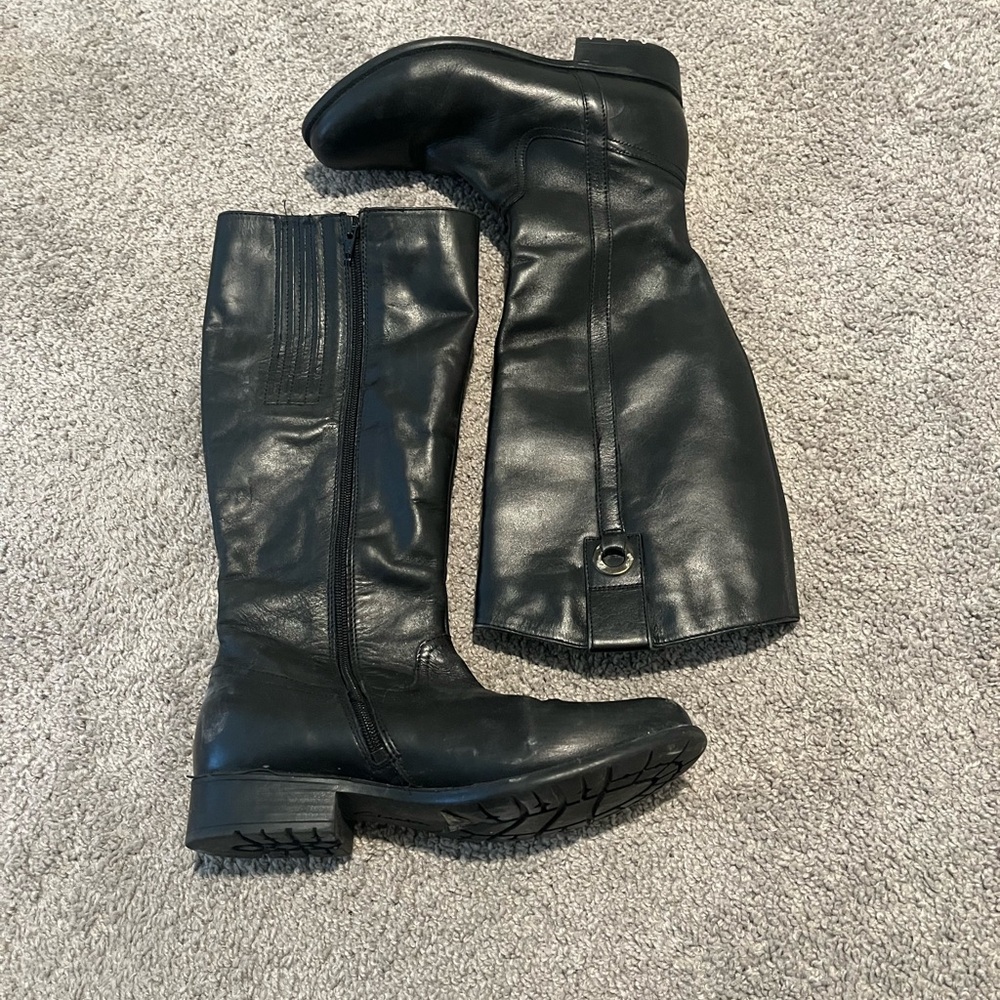 Clarks Black Genuine Leather Knee-High Boots Size 8.5